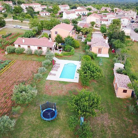 Villa Dorina Barban Esterno foto