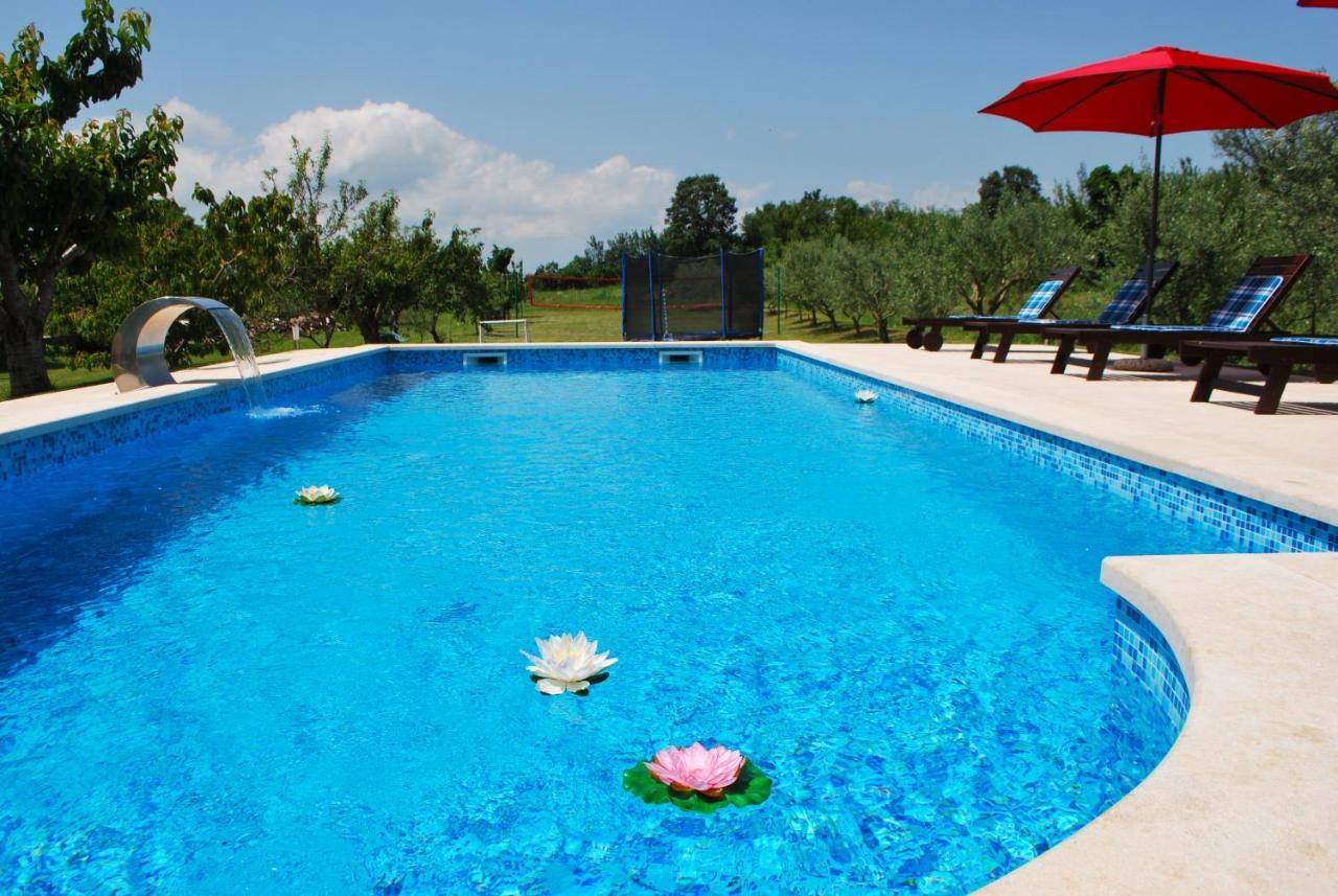 Villa Dorina Barban Esterno foto