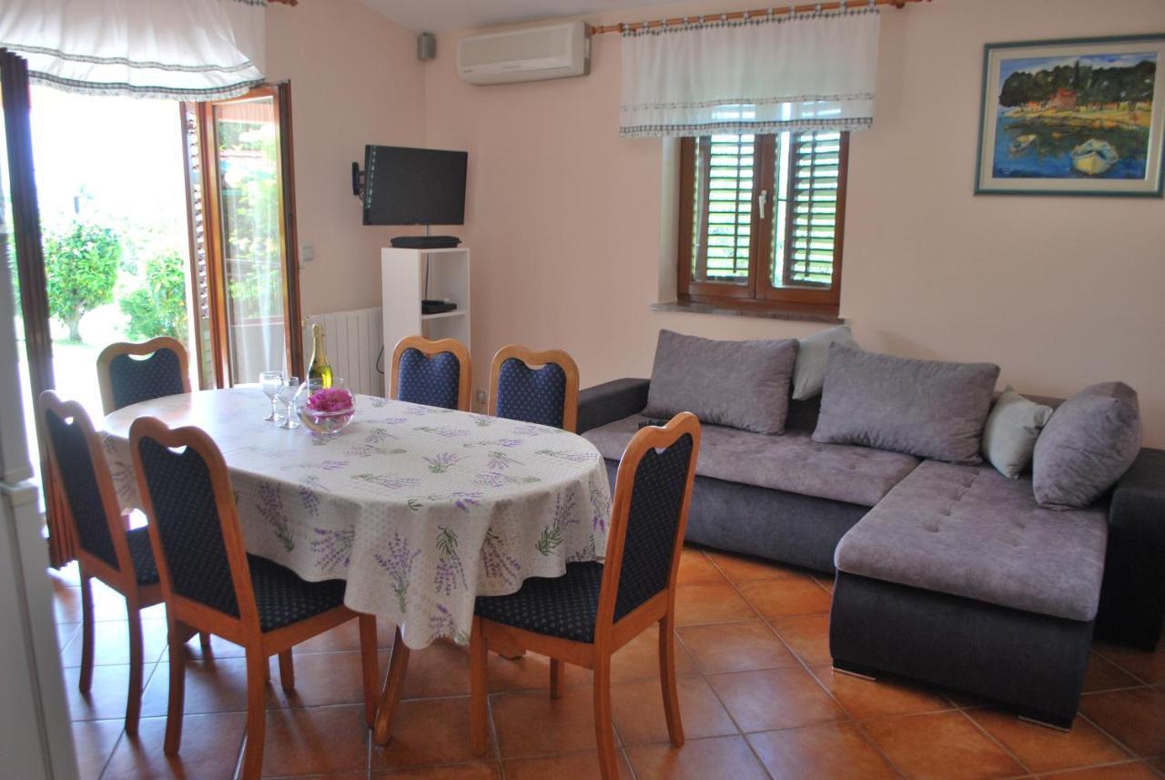 Villa Dorina Barban Esterno foto