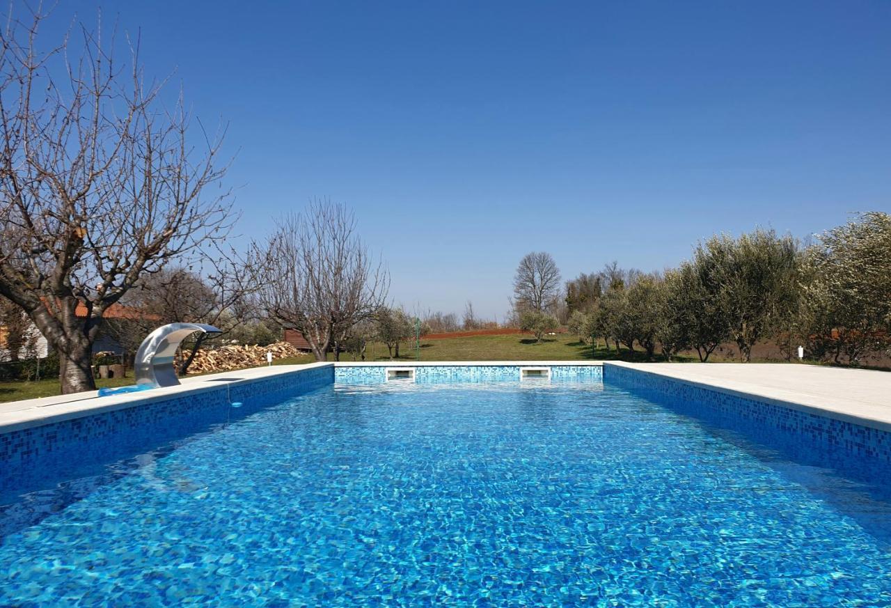 Villa Dorina Barban Esterno foto