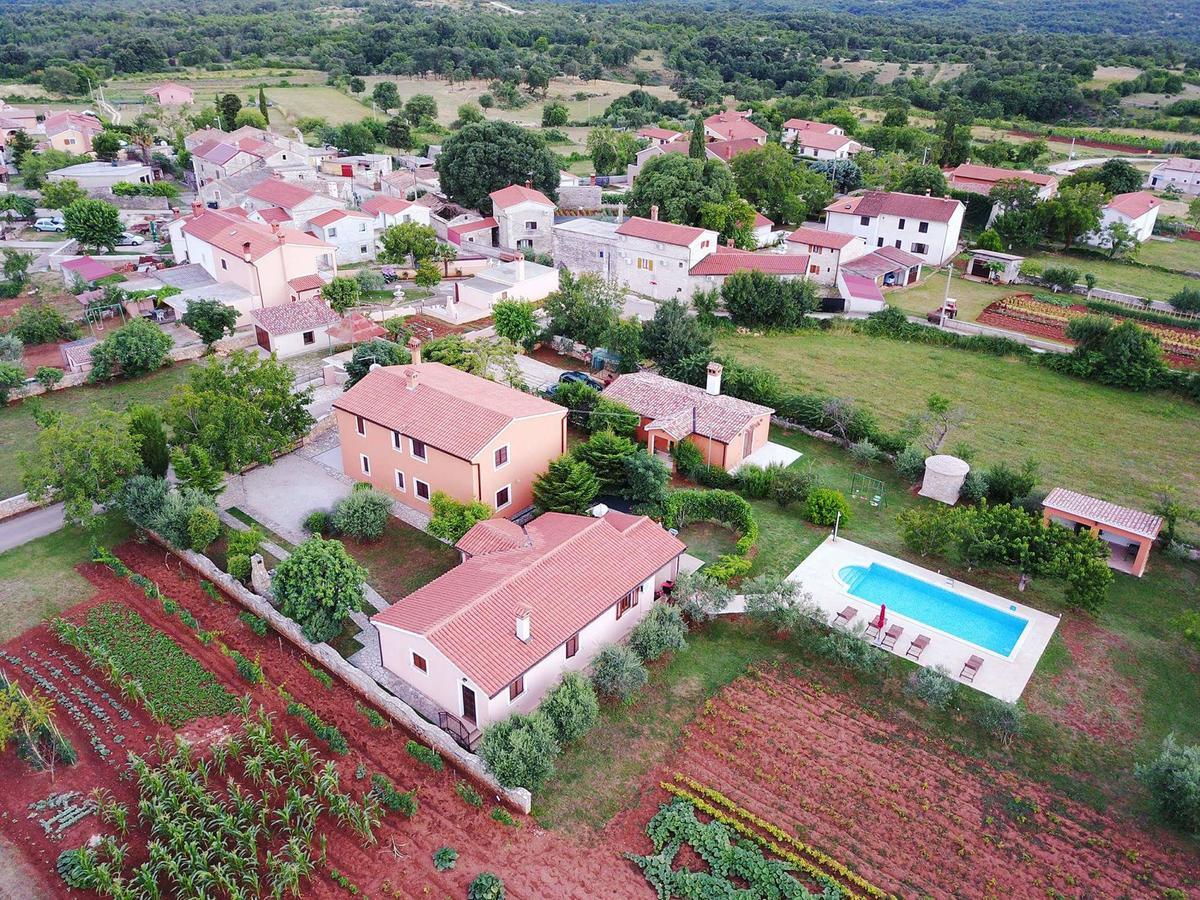 Villa Dorina Barban Esterno foto